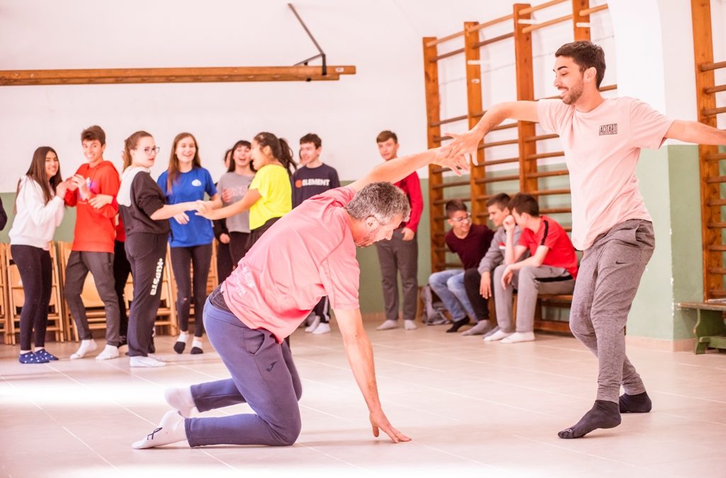 Atelier de Nadal. Art, música i dansa