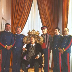Visita comentada exposició “50 anys del Teatre-Museu Dalí. La construcció publicitària d’un espai artístic”